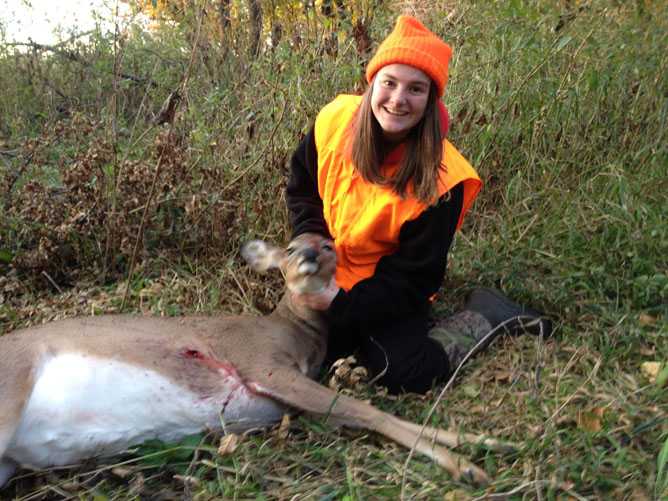 whitetail deer image